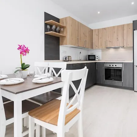 Home2book Charming Piedra Playa, Terrace Apartamento *